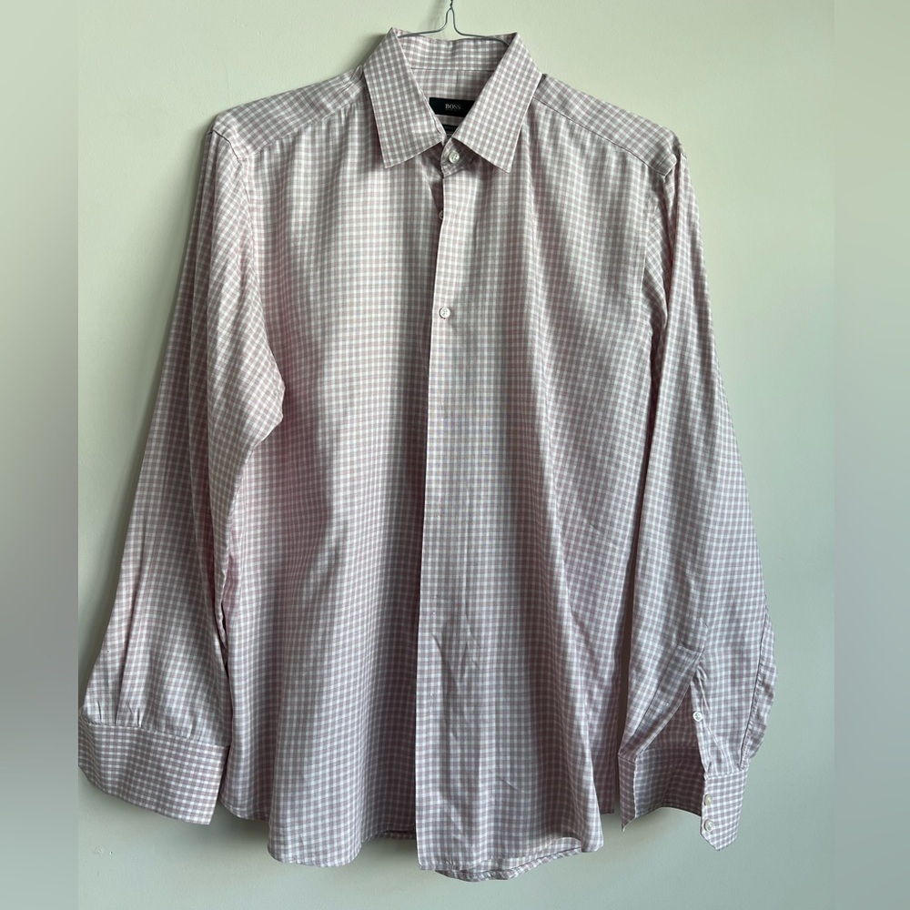 Hugo Boss Spread Collar Dress Shirt. Pristine Condition.